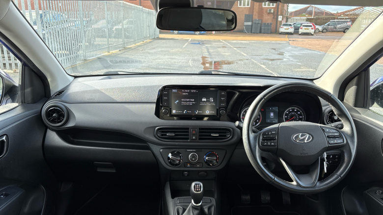 Hyundai i10 1.0 MPi SE Connect 5dr Petrol Hatchback